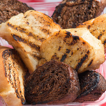 mancini's classic char-grilled garlic toast
