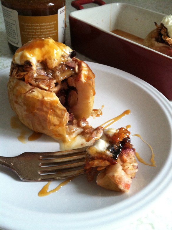 Ginger & Fig Baked apples from www.theculinarycapers.com