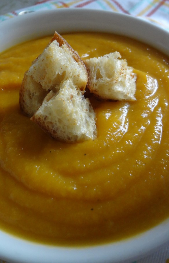 Best-ever butternut squash soup - light and healthy!