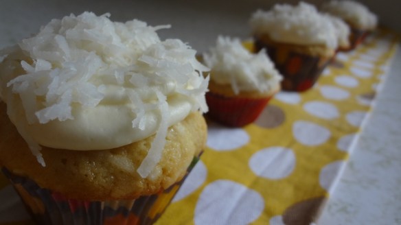 Coconut Cupcakes // The Culinary Capers
