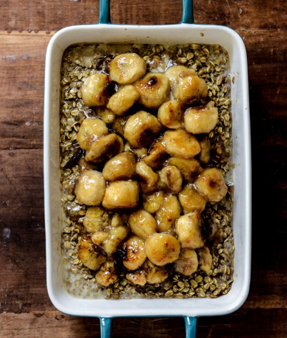 eggnog-baked-oatmeal-I-howsweeteats.com-4