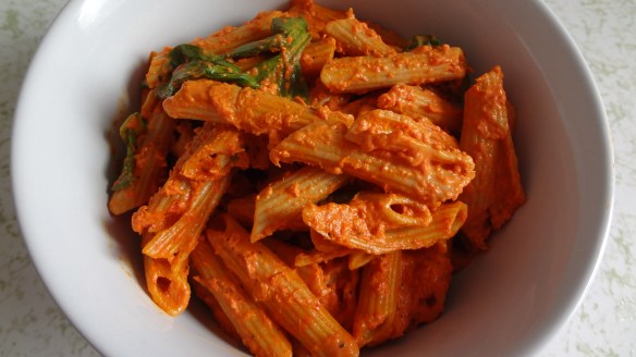 Penne with Roasted Red Peppers and Cream